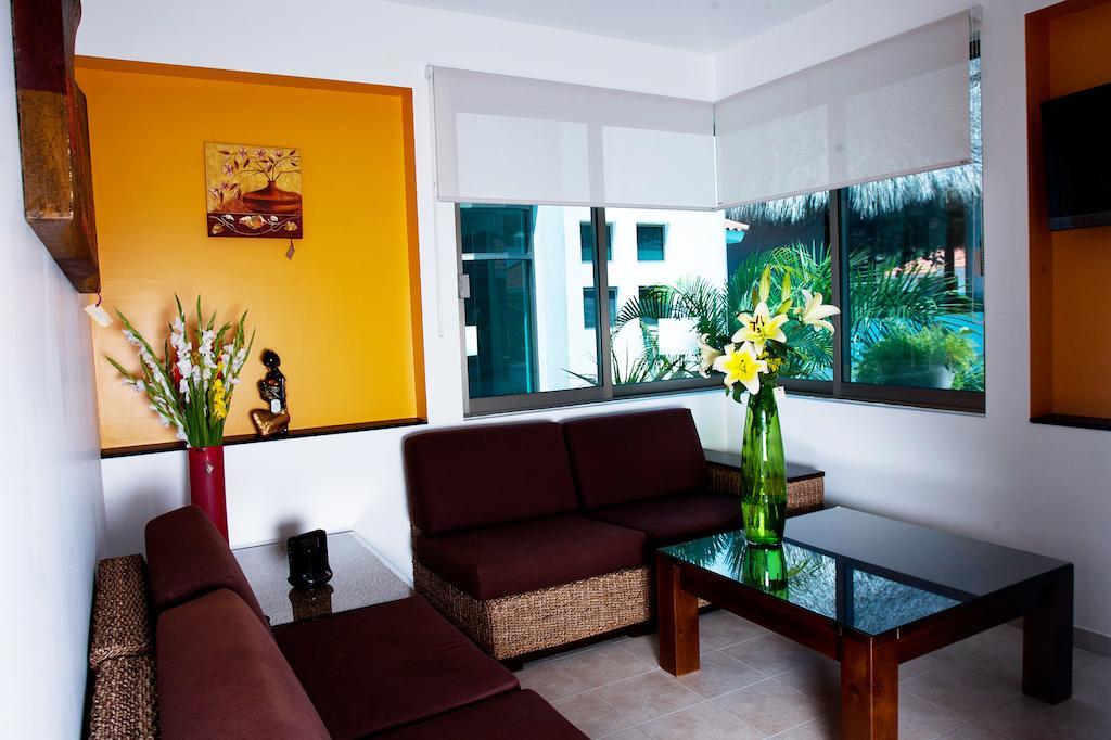 Villas Maria Isabel Santa Cruz Huatulco Room photo
