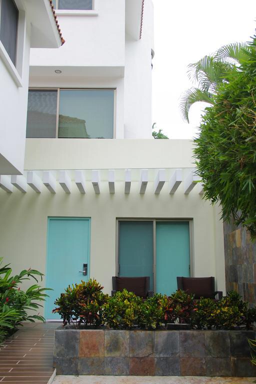 Villas Maria Isabel Santa Cruz Huatulco Exterior photo