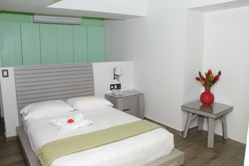 Villas Maria Isabel Santa Cruz Huatulco Exterior photo